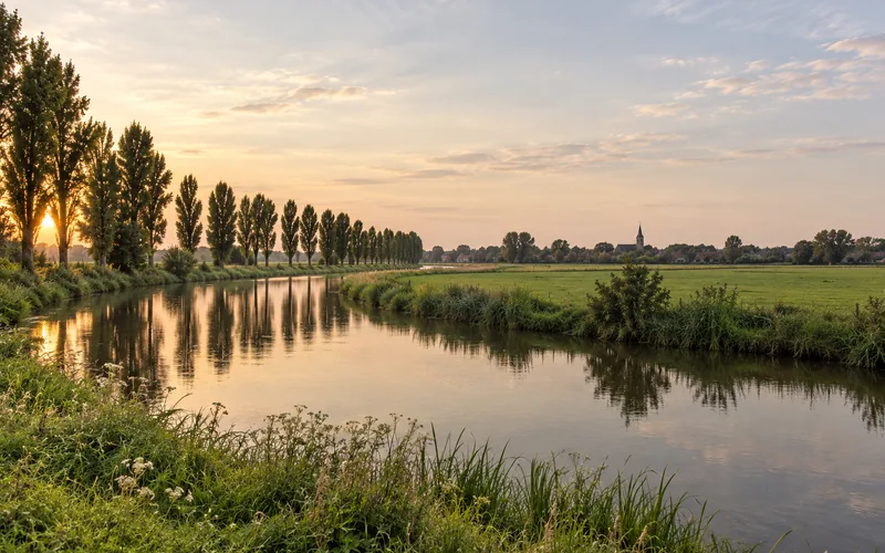 Der Bogen der Niers vor der Stadt